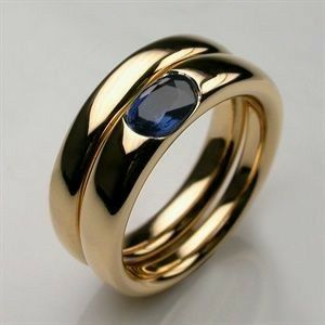 Anillo vintage de oro y zirconio azul