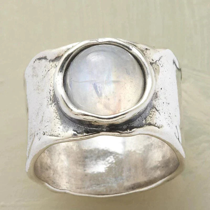 Anillo de Piedra de Luna en Plata